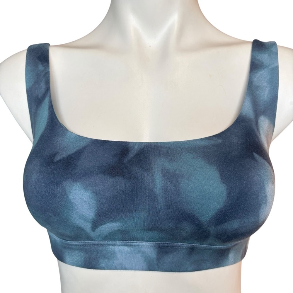 Athleta Conscious Crop Bra Blue Tie Dye Strappy Back Sports Bra Size XS